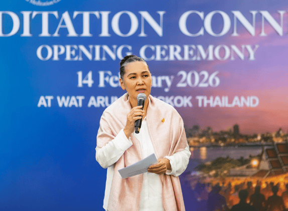 Launch of
Global Meditation Connect
at Wat Arun Temple